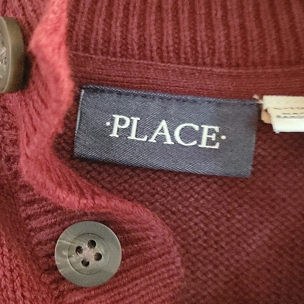 Childrens place burgandy and white sweater large 10/12